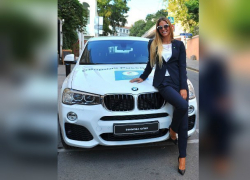 Волгодончанка Юлия Ефимова хочет продать «олимпийский» БМВ Х4, чтобы купить квартиру в Москве