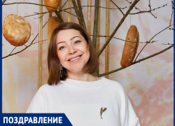 Адепт здорового хлеба волгодончанка Лидия Авилова отмечает день рождения