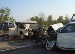 Скончалась 17-летняя пассажирка ВАЗ-2106, пострадавшая в страшном ДТП в Волгодонском районе