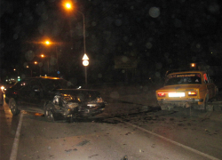 В Волгодонске на улице Степной произошло ДТП с участием иномарки и ВАЗа