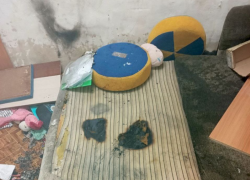 Закурил и заснул: житель станицы Красноярской чуть не сжег свой дом одной сигаретой 