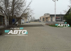 На площади Курчатова 8-летнюю девочку сбил скутерист