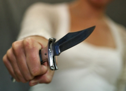 В Волгодонске женщина пырнула своего знакомого ножом