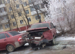 Раскурочили автомобиль и весело отметили Новый год, - читатель