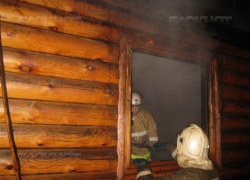 Баня сгорела в Старосоленом в Волгодонске