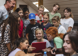 В «Новом Манеже» в Москве поставят спектакль с участием школьников из Волгодонска