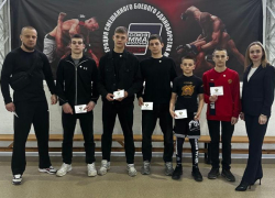 Спортивные разряды Федерации СБЕ ММА получили спортсмены из Волгодонска 