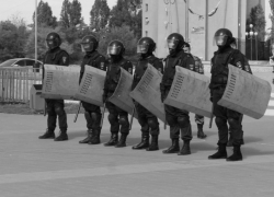 ОМОН «накрыл» ночной клуб «Рай» в Волгодонске