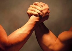 Самые сильные люди Волгодонска работают на ВКДП, а чемпионы по стритболу преподают в школах и вузах