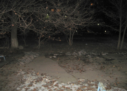 В Волгодонске на Весенней нашли полуголого парня, неподвижно лежащего на земле возле дома