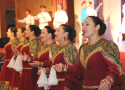 Праздничная программа ко Дню пожилых людей прошла в Волгодонске