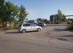 В Волгодонске у птицефабрики имени Черникова сбита 51-летняя женщина