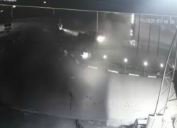 Момент смертельной аварии на проспекте Курчатова зафиксировали камеры видеонаблюдения