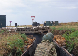 На полигоне ЮВО контрактники уничтожили опорный пункт условного противника