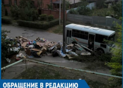 Огромную свалку устроили волгодонцы рядом с жилыми домами