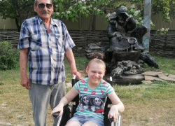 Суд признал фальсификатором отобравшего дачу у семьи пенсионера и девочки-инвалида Александра Афанасиади 