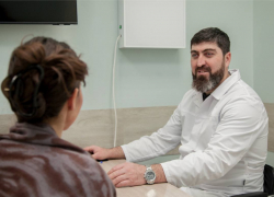 «Ходить без боли — реально»: травматолог-ортопед из Санкт-Петербурга и команда «Флебомед» вернут вас к жизни без мучений