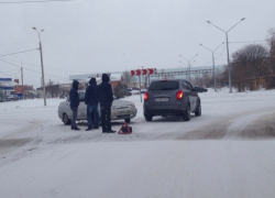 В Волгодонске наступил день жестянщика - на дорогах ДТП происходят одно за другим