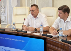 Юрий Мариненко призвал предприятия помочь школам Волгодонска станками и рабочими инструментами