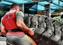 Мускулы и сексуальные формы в прямом эфире! Кубок «FitUp» по силовому экстриму в Instagram «Блокнота»