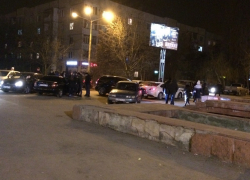 В День всех Влюбленных волгодонцы внаглую парковались возле «Комсомольца»-читатель