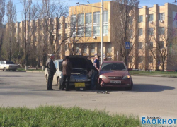 В Волгодонске на перекрестке улиц Энтузиастов и Гагарина произошло очередное ДТП
