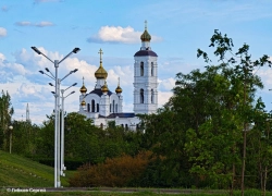 Православные волгодонцы отмечают Святую Троицу