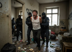 Жителя Волгодонска по решению суда силой выдворят из квартиры с перекрытой подачей газа и электричества