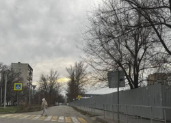 Вандалы украли дорожный знак на улице Ленина