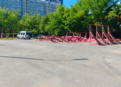 В Волгодонске монтируют новый скейт-парк вместо демонтированного
