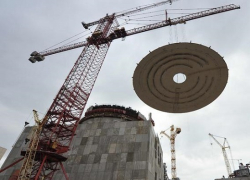 На четвертом энергоблоке Ростовской АЭС установили фильтры очистки воды и завершили монтаж последнего элемента купола гермозоны