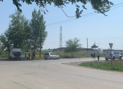 При столкновении легковушки и «Газели» на Гаражной пострадали женщины