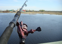 Волгодонца пытались зарезать во время рыбалки на Цимлянском водохранилище