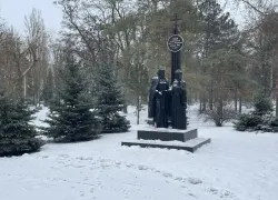 Новые баннеры о супружестве: как обновился сквер Петра и Февронии в Волгодонске