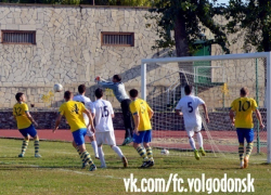 Флажок помешал футболистам ФК «Волгодонск» остановить «Ростсельмаш»