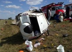 В Морозовском районе «Чери» слетел с трассы и перевернулся