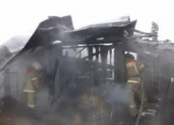 В садоводстве «Маяк» произошел пожар бесхозного строения 