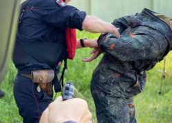 12 металлических труб похитил молодой человек в Цимлянском районе