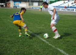 Красная карточка, отмененный гол и развязка за минуту до конца: волгодонский ФК «Маяк» дал бой ростовскому «Ростсельмашу»