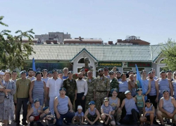 «Крылатая пехота» всегда была элитой: Дмитрий Вельможко поздравил десантников Волгодонска
