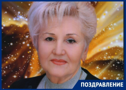 Руководитель детского сада «Колокольчик» Любовь Панферова отмечает юбилей