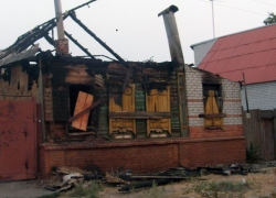 В Мартыновском районе сгорел дом