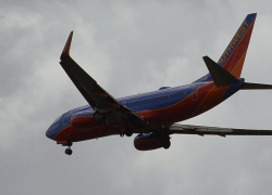 Самолет в Ростове разбился из-за ураганного ветра – правительство области