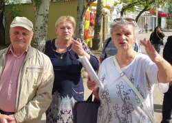 «Позор!»: пенсионеры Волгодонска протестуют и требуют вмешательства властей в провальную работу теплосетей