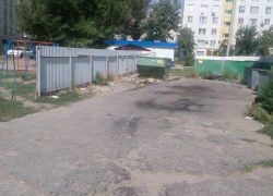 Читательница Блокнота: «Мусор летит прямо на детскую площадку»
