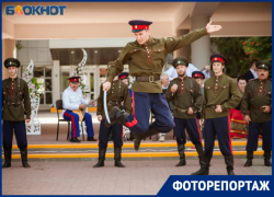 «Выступление казаков и марш духового оркестра»: Волгодонск продолжает отмечать 75-летие Победы 
