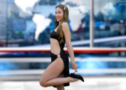 Дождевик или солнечные очки: какой аксессуар пригодится на выходных, узнала Светлана Лев