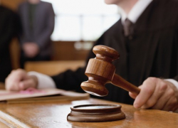 Суд рассмотрит дело 67-летнего жителя Дубовского района, обвиняемого в педофилии 