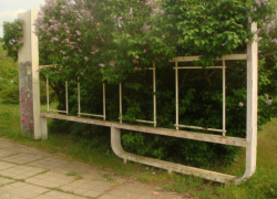 Письмо в редакцию: в наследство Волгодонску достались ржавые прожекторы и разбитые информационные стенды 