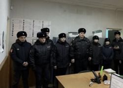 Полицейские и курсанты провели рейд в «гетто» на улице Ленина 